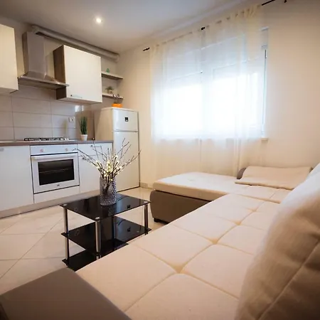 Apartment Nakic Sibenik