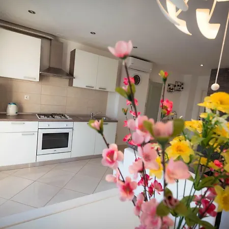 Nakic Apartment Sibenik