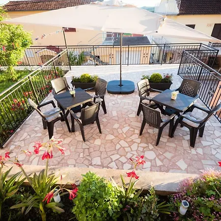 Nakic Apartment Sibenik